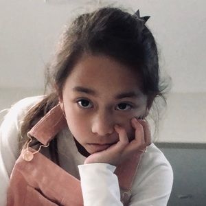 Meet your Posher, Alia